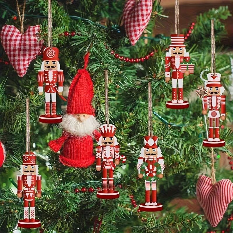 Nutcracker pendant made of boxwood, set