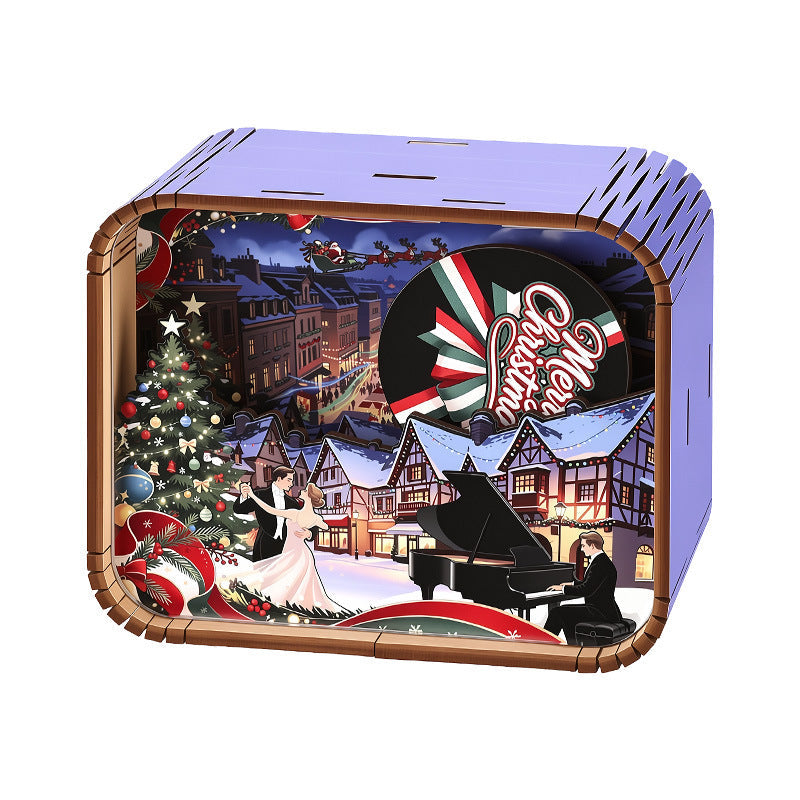 Wooden music box with Christmas motif