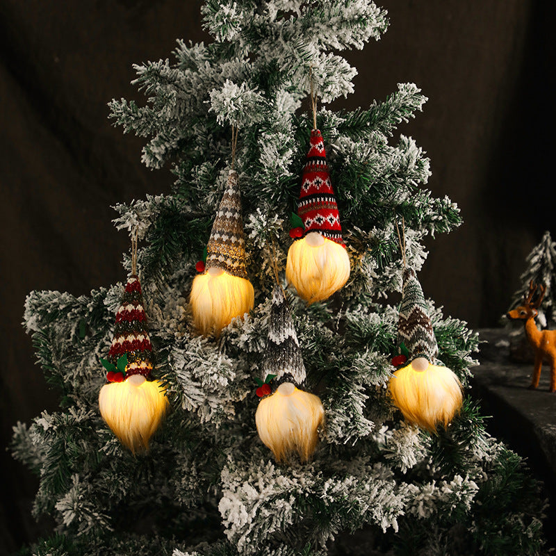 Christmas gnome pendant with knitted hat