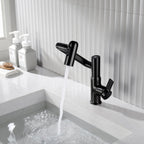 Displays accurate water temperature and prevents burns immediately