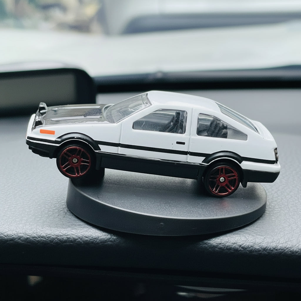 Car Drift Swing Ornament - Rotating Dashboard Toy Decoration for Vehicle Interior Styling and Fun Automotive Accessories