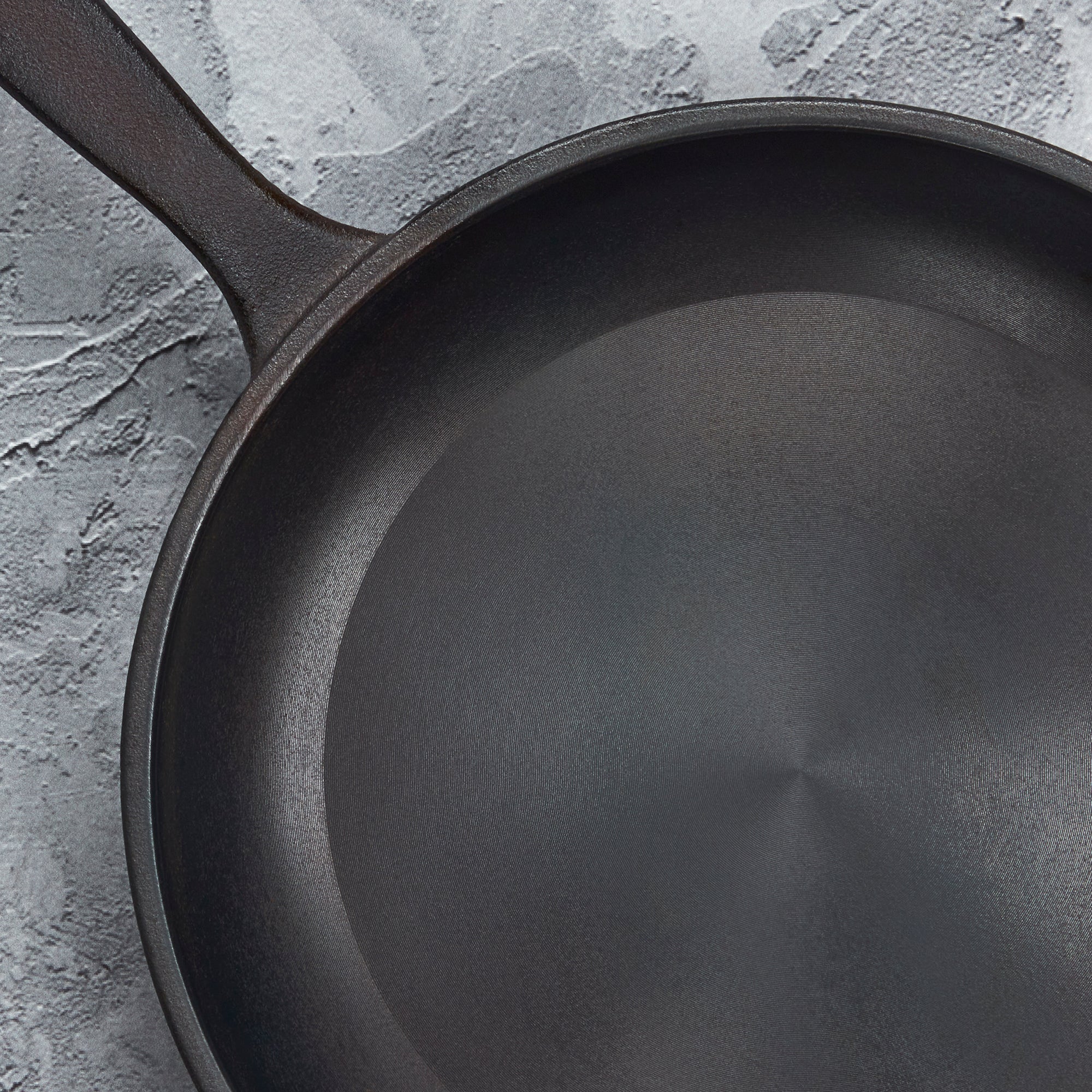 8" Smooth Cast Round Pre-Seasoned Cast Iron Skillet Fry Pan