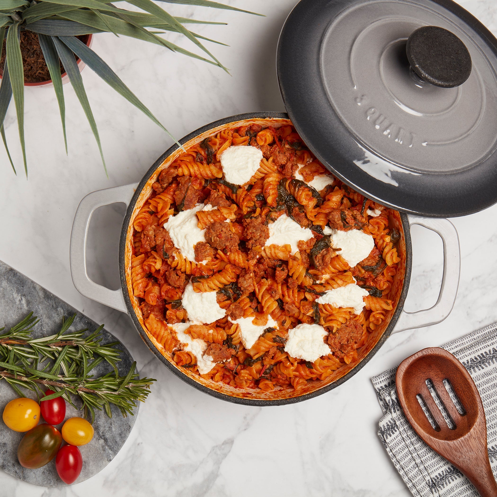 3-Quart Enameled Cast Iron Dutch Oven, Gray
