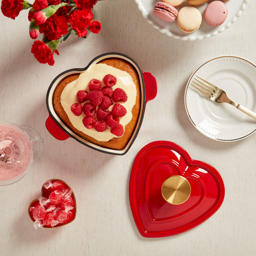 1-Quart Enameled Cast Iron Heart-Shaped Dutch Oven, Red