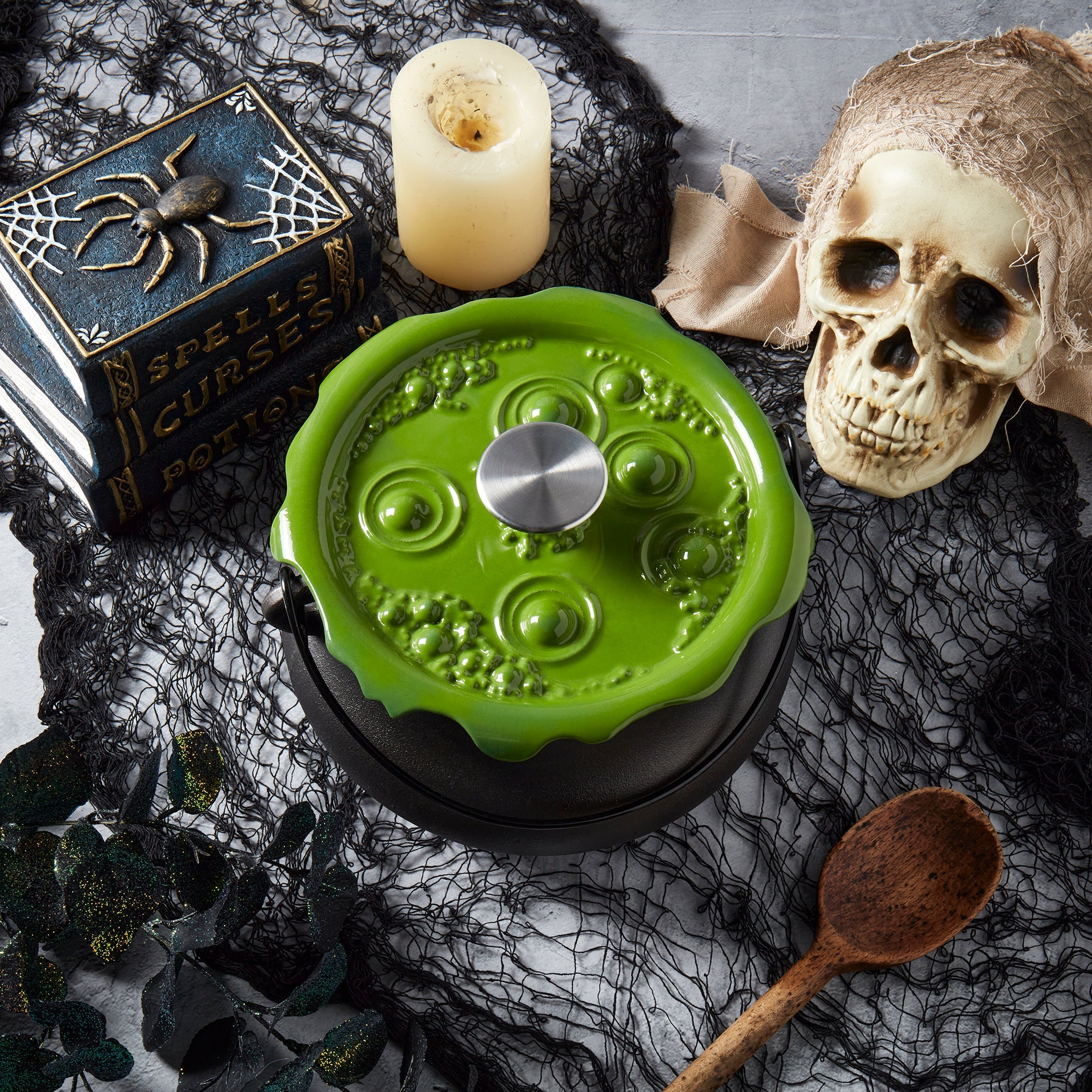 4-Quart Cast Iron Cauldron Pot with Green 'Bubbling' Lid