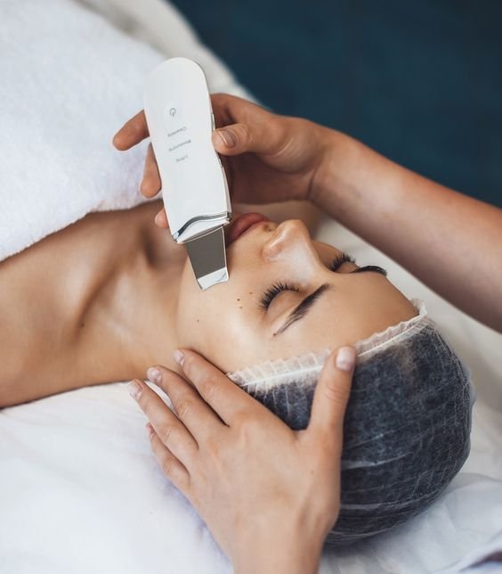 Ultrasonic Skin Scrubber - Blackhead Remover Tools for Facial Deep Cleansing
