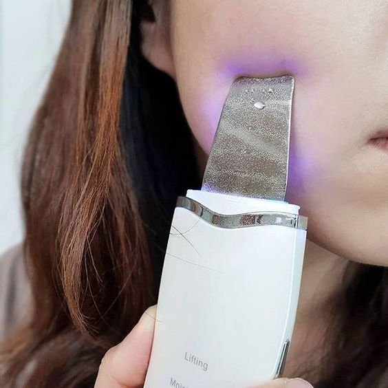 Ultrasonic Skin Scrubber - Blackhead Remover Tools for Facial Deep Cleansing